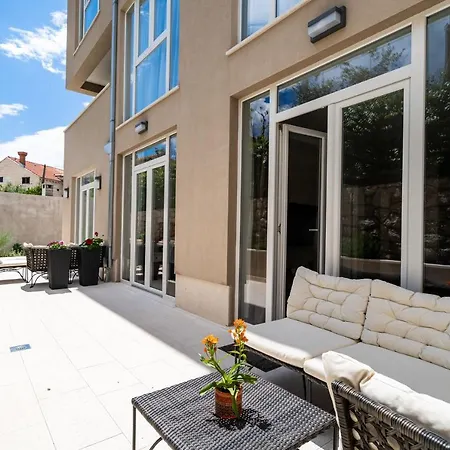 Sofia Apartment